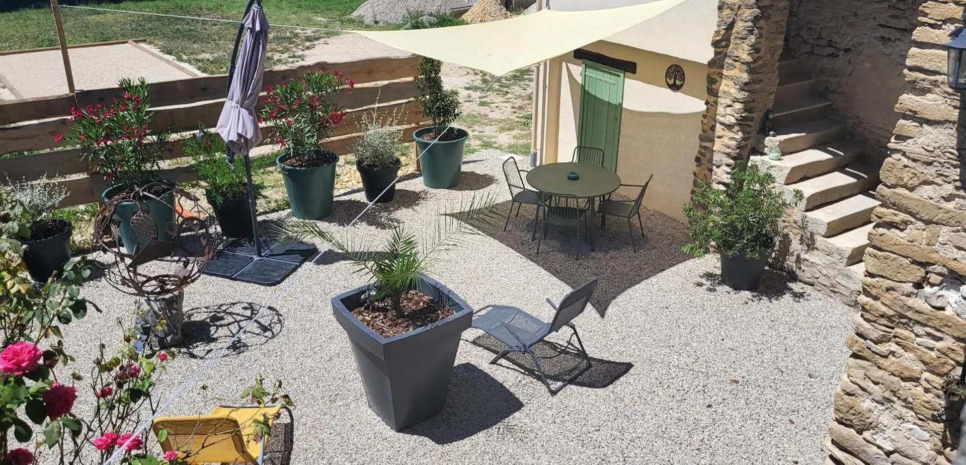 Le Pasadin Bed & Breakfast Valréas